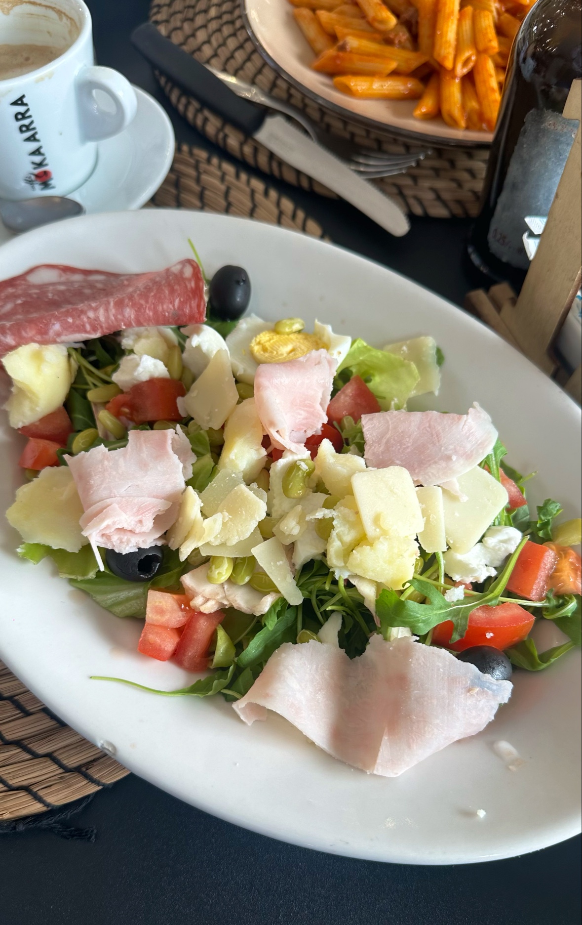 Entoni's Bar Bistrot - 4